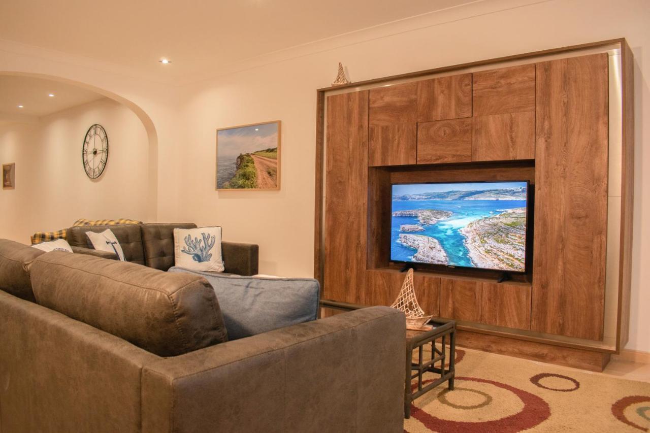 Spacious 3 Bedroom Apartment In Marsascala Marsaskala Eksteriør billede
